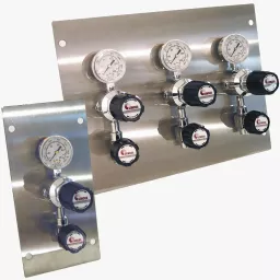 Point-of-use panel featuring 300 Series high purity regulators