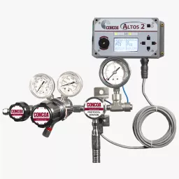 Single station manifold with remote pressure alarm for high purity gas applications