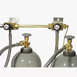 52 Series Maniflex Manifold system for high purity gas applications